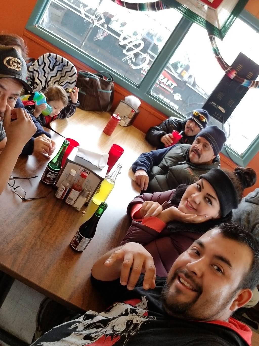 Antojitos Mexicanos El Charro | restaurant | 1717 4th Ave S, Denison, IA 51442, USA | 7122634878 OR +1 712-263-4878