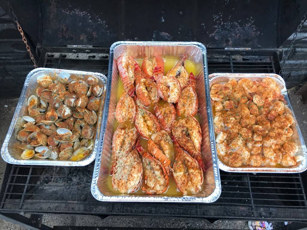 Yolo Cafe | restaurant | 1625 W Susquehanna Ave, Philadelphia, PA 19121, USA | 2677487400 OR +1 267-748-7400