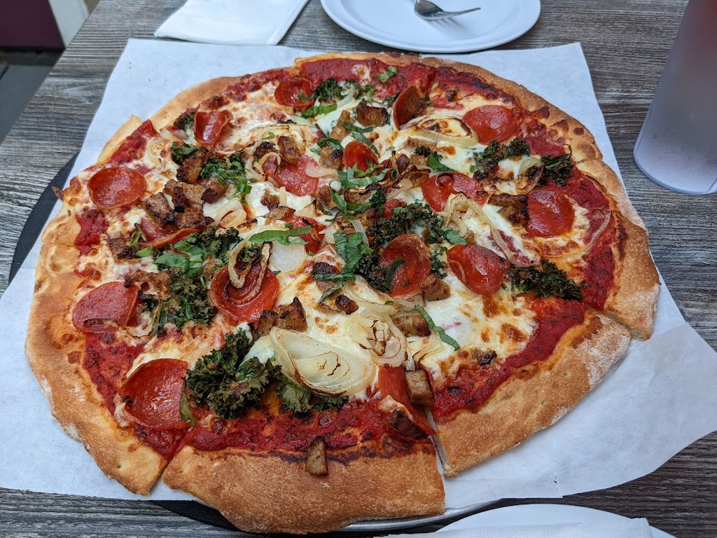Red House Pizza | restaurant | 4615 Park Blvd, San Diego, CA 92116, USA | 6195467430 OR +1 619-546-7430