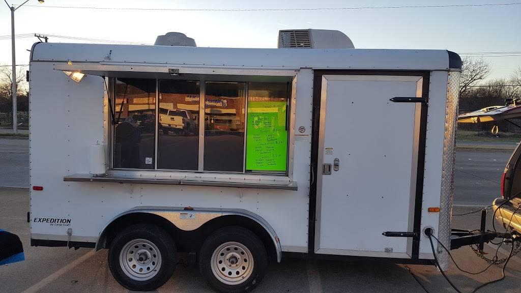 Lunas tacos | restaurant | 6901 McCart Ave, Fort Worth, TX 76133, USA | 8172312050 OR +1 817-231-2050