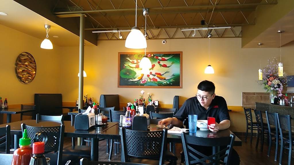 Pho Peoria | restaurant | 1695 Peoria St, Aurora, CO 80010, USA | 3033606688 OR +1 303-360-6688