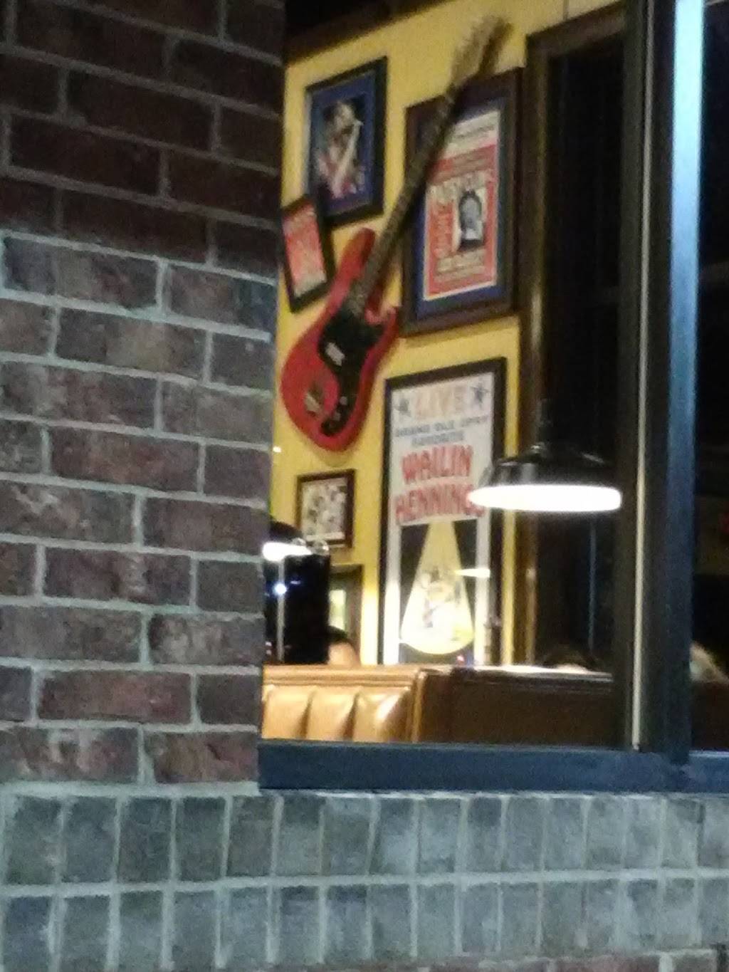 Zaxbys Chicken Fingers & Buffalo Wings | restaurant | 5228 Nolensville Pike, Nashville, TN 37211, USA | 6153319995 OR +1 615-331-9995