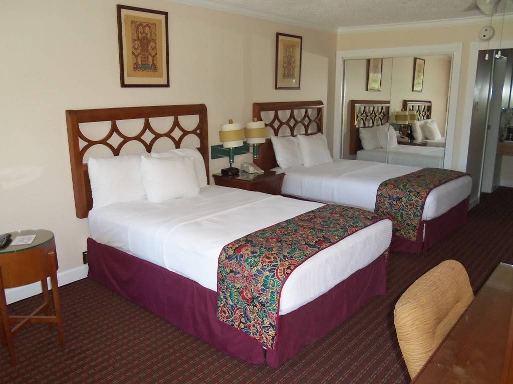 Grand Palms Hotel, Spa and Golf Resort | restaurant | 110 Grand Palms Dr, Pembroke Pines, FL 33027, USA | 9544318800 OR +1 954-431-8800