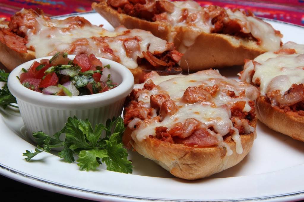 LOS CHILAQUILES | restaurant | 4930 Lafayette Rd e, Indianapolis, IN 46254, USA | 3172931111 OR +1 317-293-1111