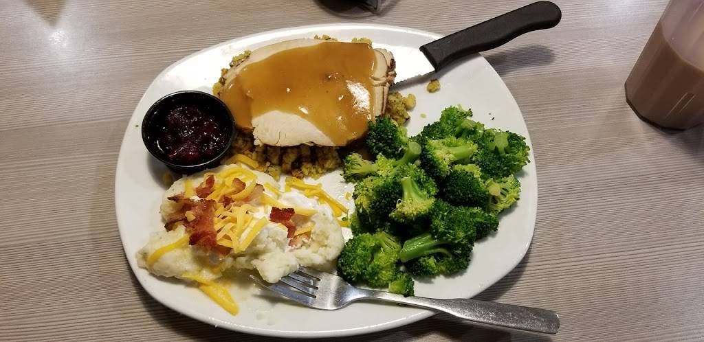 Perkins Restaurant & Bakery | restaurant | 2975 W College Ave, Appleton, WI 54914, USA | 9207310351 OR +1 920-731-0351