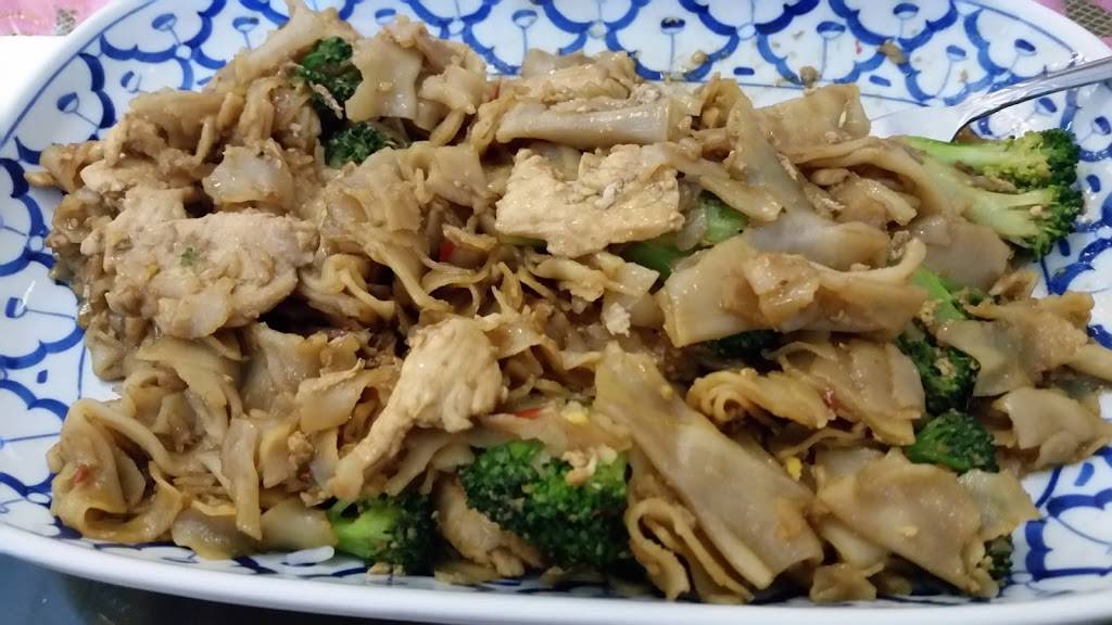 Dok Koon Thai Cuisine | restaurant | 3414 NE 52nd St, Vancouver, WA 98661, USA | 3607370936 OR +1 360-737-0936