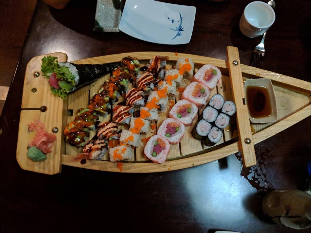 Summer Hokkaido | restaurant | 2900 S Danville Bypass, Danville, KY 40422, USA | 8592364000 OR +1 859-236-4000