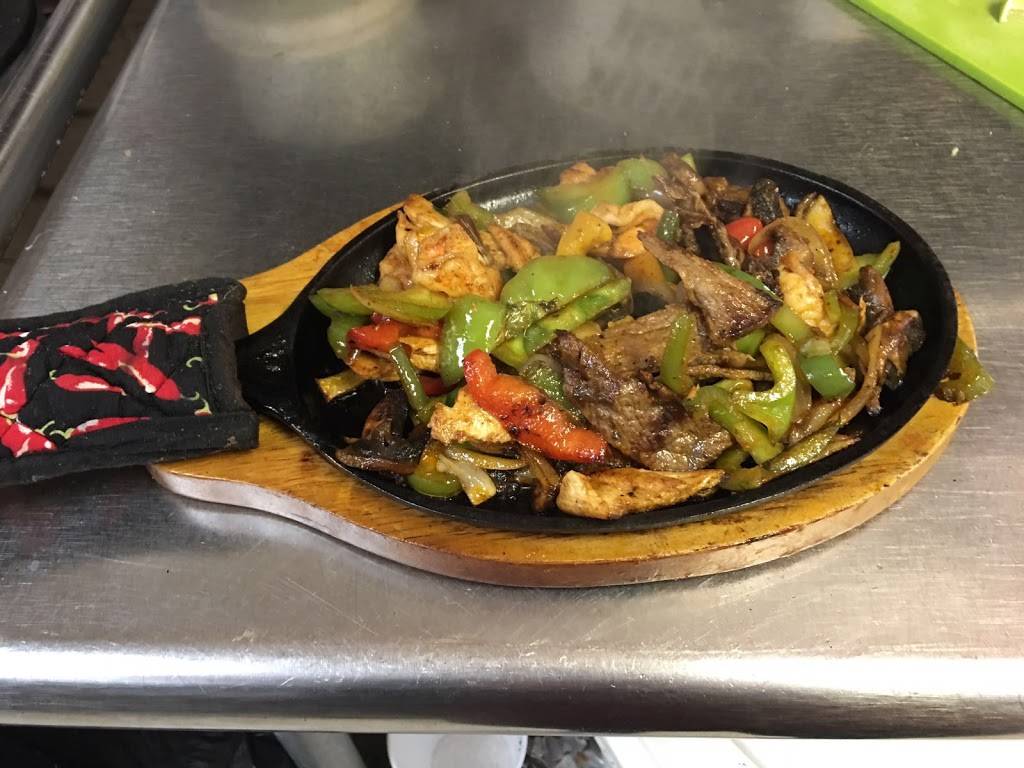 Mariscos Cristel | restaurant | 10038 Vincent Rd, Delhi, CA 95315, USA | 2092501900 OR +1 209-250-1900