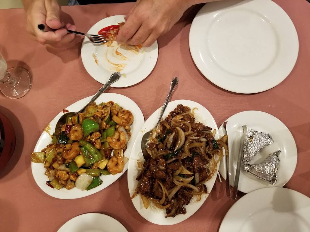 Yen Ching Restaurant | restaurant | 126 S Power Rd, Mesa, AZ 85206, USA | 4809854801 OR +1 480-985-4801