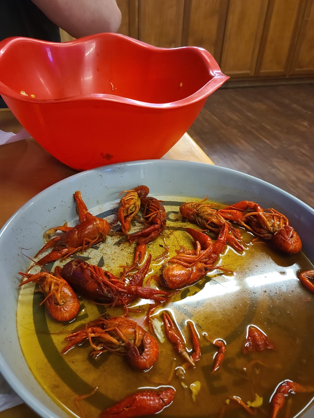 Wards Crawfish Hole | restaurant | 768 Crystal Hill Rd, Hot Springs, AR 71913, USA | 5017628456 OR +1 501-762-8456