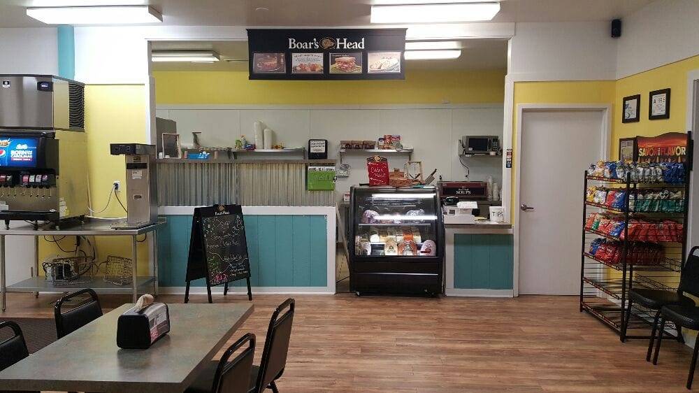 The Deli Spot | restaurant | 124 E Swathmore Ave #107, High Point, NC 27263, USA | 3364313354 OR +1 336-431-3354