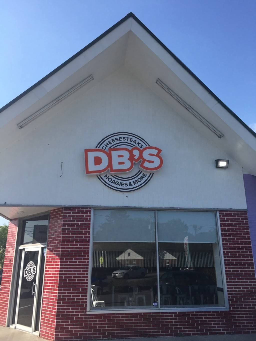 DBS cheesesteaks hoagies & more | restaurant | 2 Avondale Ave, Charleston, SC 29407, USA | 8432253231 OR +1 843-225-3231