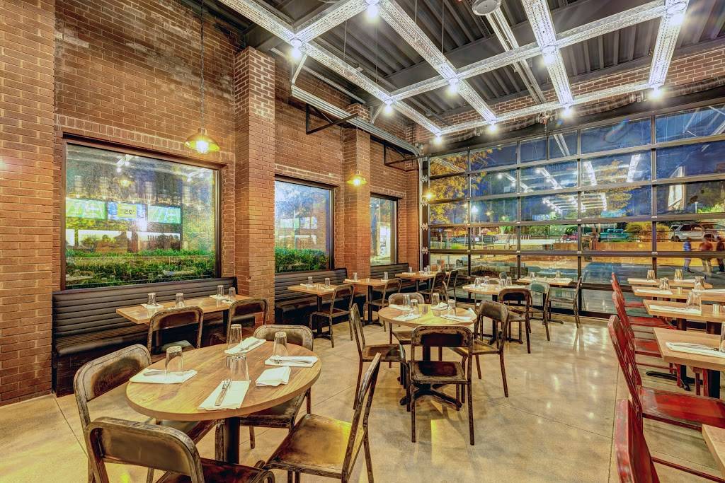 Boss Dog Brewing Co. | restaurant | 2179 Lee Rd, Cleveland Heights, OH 44118, USA | 2163212337 OR +1 216-321-2337