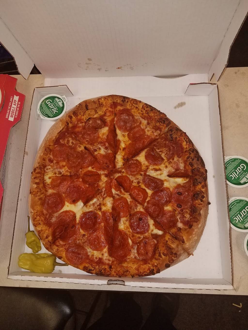 Papa Johns Pizza | restaurant | 4307 N Sheridan Rd, Peoria, IL 61614, USA | 3096827272 OR +1 309-682-7272