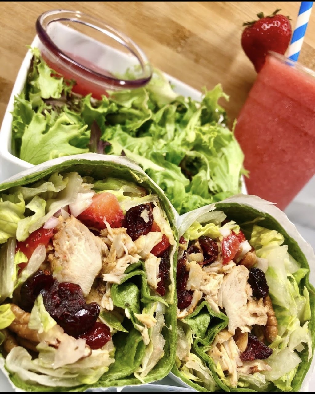 Raw Smoothies | restaurant | 8343 Pines Blvd, Pembroke Pines, FL 33024, USA | 9543675139 OR +1 954-367-5139