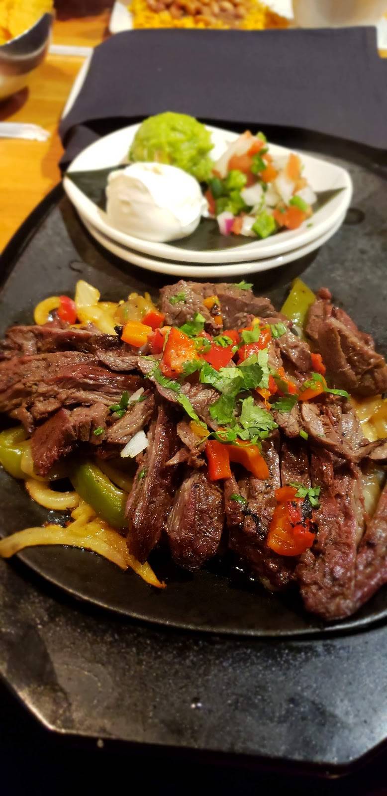 Cantina Laredo | restaurant | 2000 Piazza Avenue, Wesley Chapel, FL 33543, USA | 8139073068 OR +1 813-907-3068