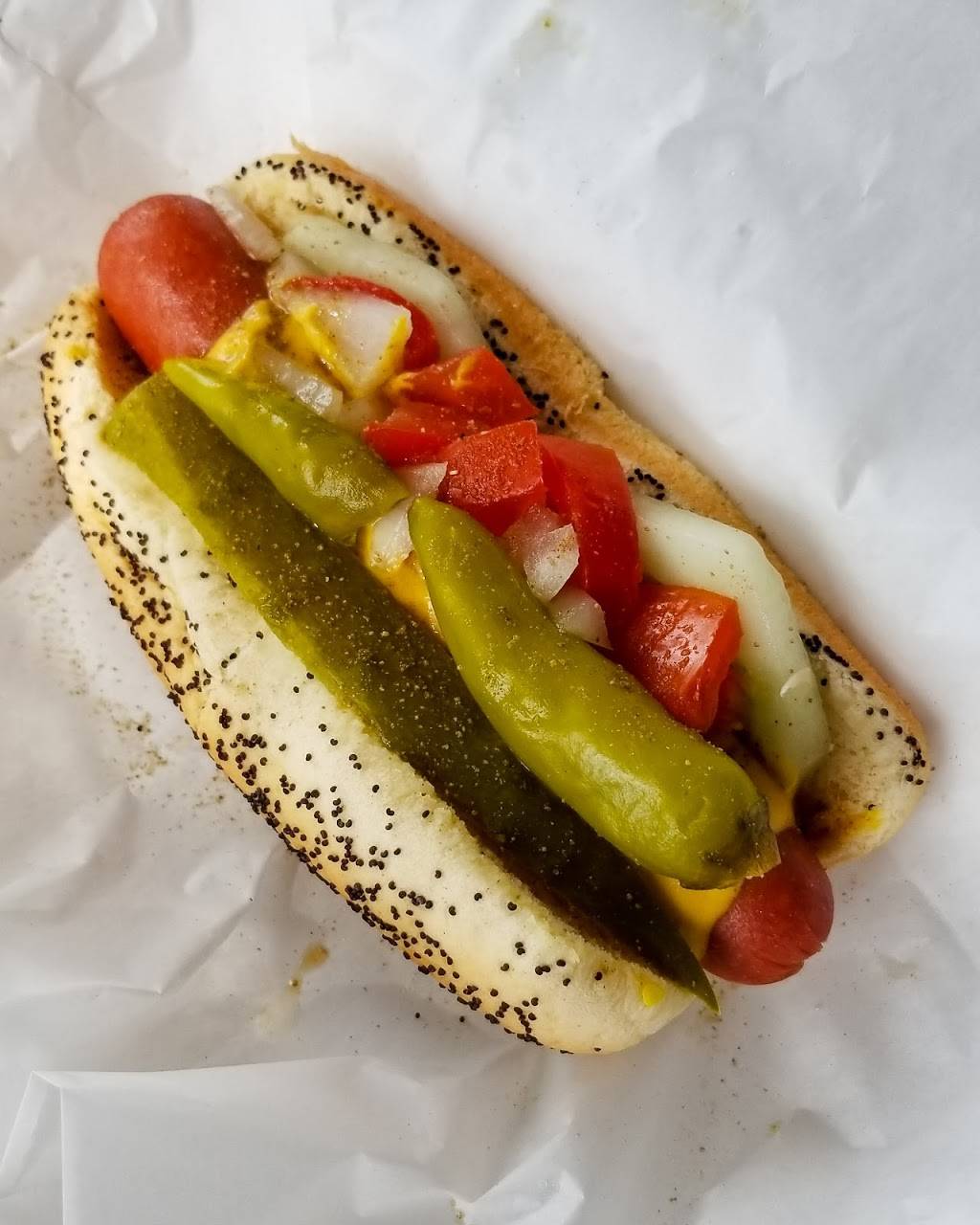 G Dogs | restaurant | 303 N Main St, Ohio, IL 61349, USA | 8153100899 OR +1 815-310-0899