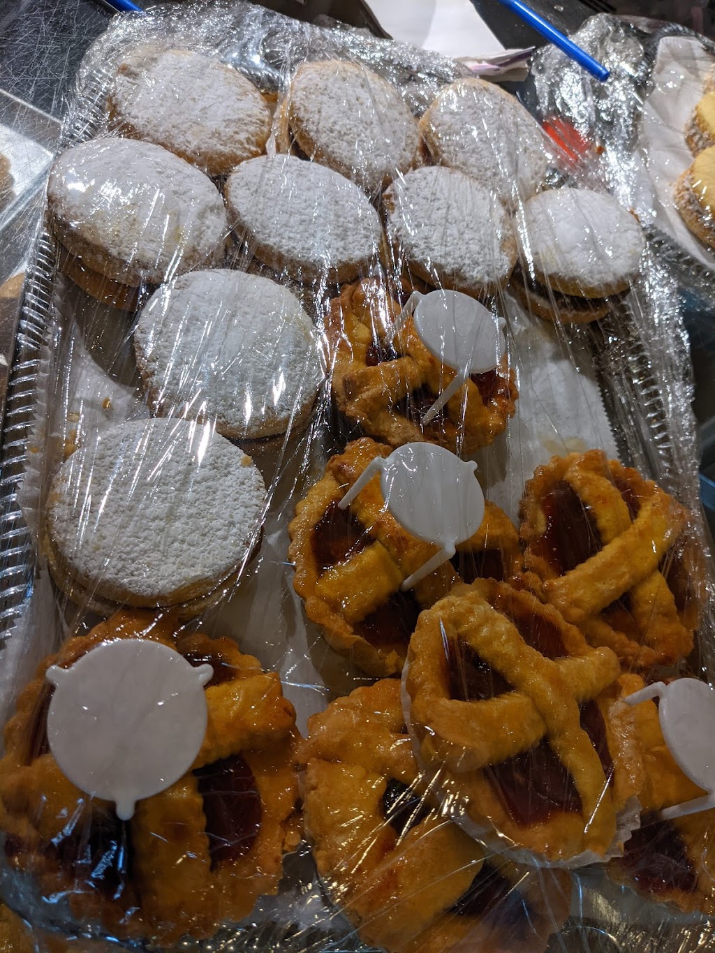 Tango Pastry | bakery | 6100 Richmond Hwy, Alexandria, VA 22303, USA | 7034772577 OR +1 703-477-2577