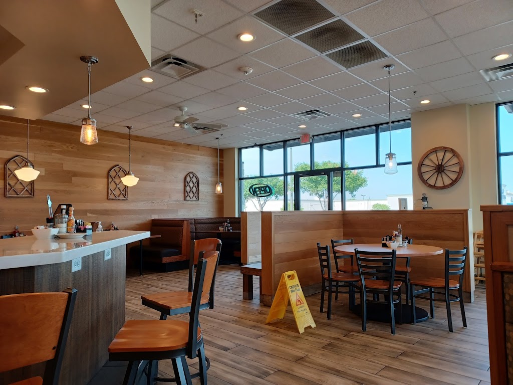 Roanoke cafe | restaurant | 1212 N US Hwy 377 suite #127, Roanoke, TX 76262, USA | 6822377566 OR +1 682-237-7566