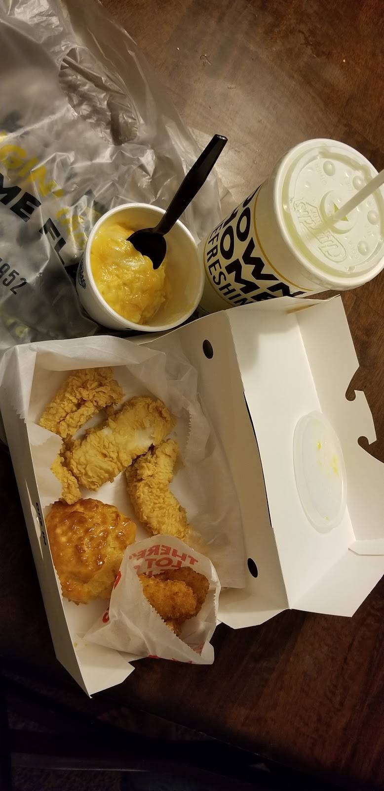 Churchs Chicken | restaurant | 320 E Hill Ave, Valdosta, GA 31601, USA | 2292445920 OR +1 229-244-5920