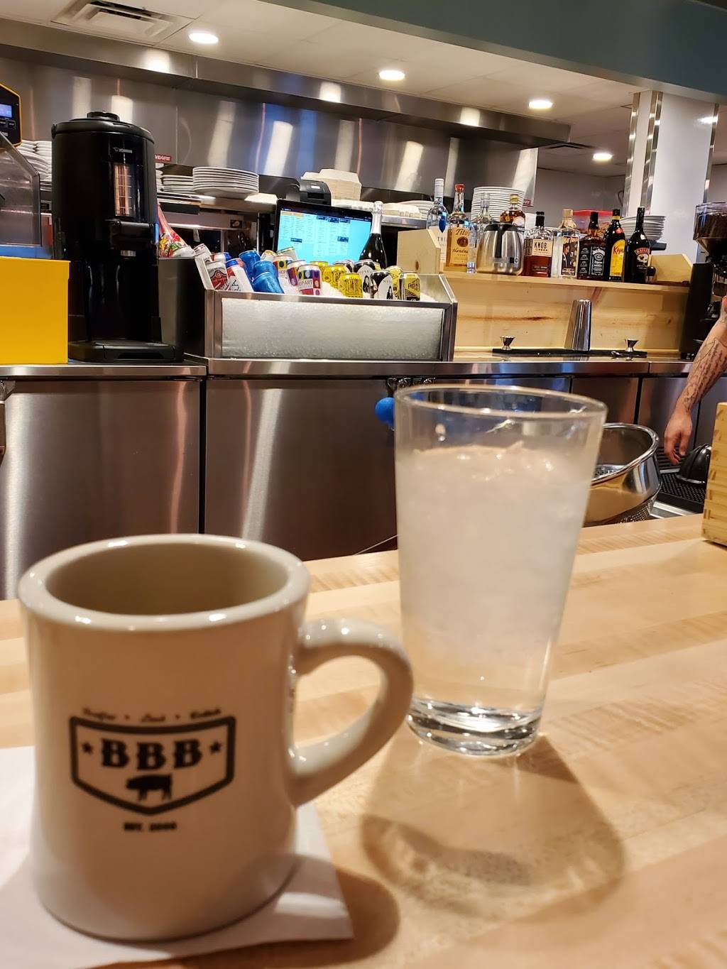 Big Bad Breakfast-Charleston | restaurant | 456 Meeting St, Charleston, SC 29403, USA | 8434591800 OR +1 843-459-1800