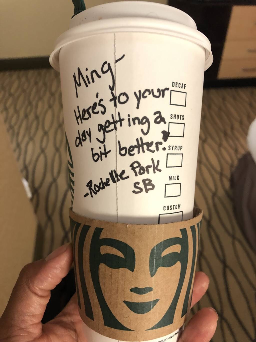 Starbucks | cafe | 160 NJ-17, Rochelle Park, NJ 07662, USA | 2018455550 OR +1 201-845-5550