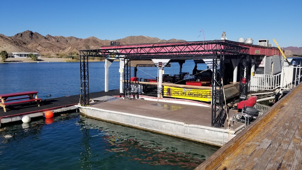 Roadrunner Floating Dock Bar | restaurant | 7000 Riverside Dr, Parker, AZ 85344, USA | 9286674252 OR +1 928-667-4252