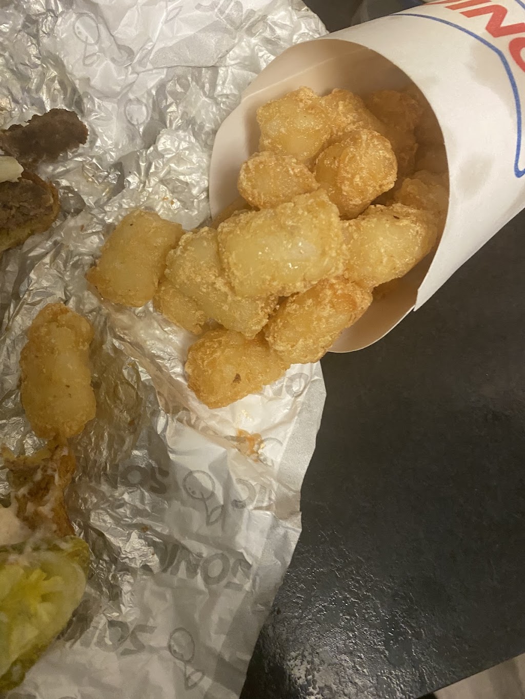 Sonic Drive-In | restaurant | 11915 S Pulaski Rd, Alsip, IL 60803, USA | 7089262315 OR +1 708-926-2315