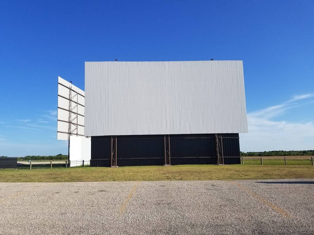 Stars & Stripes Drive-In Theatre | restaurant | 1178 Kroesche Ln, New Braunfels, TX 78130, USA | 8306207469 OR +1 830-620-7469