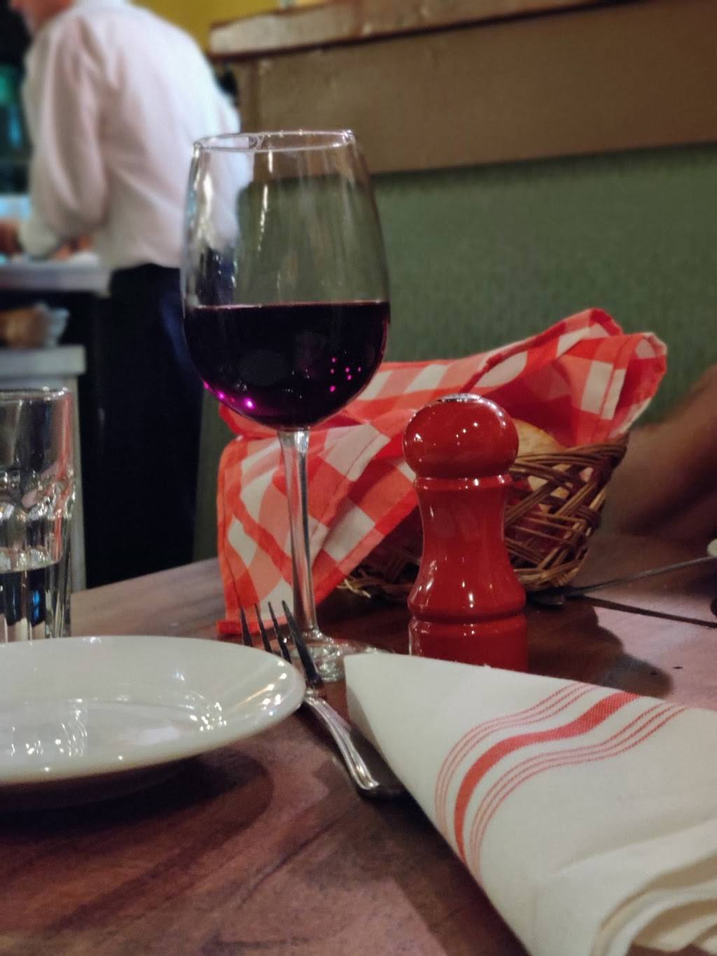 Trattoria Roma | restaurant | 140 2nd St, Petaluma, CA 94952, USA | 7079817807 OR +1 707-981-7807