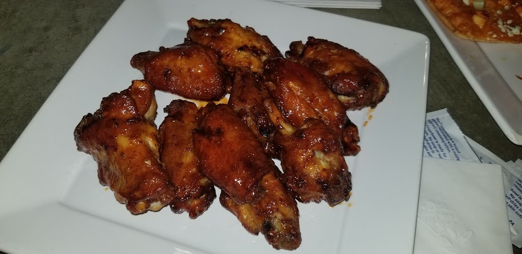 Danny Boy Draft Works | restaurant | 54721 Burdette St, South Bend, IN 46637, USA | 5742713727 OR +1 574-271-3727