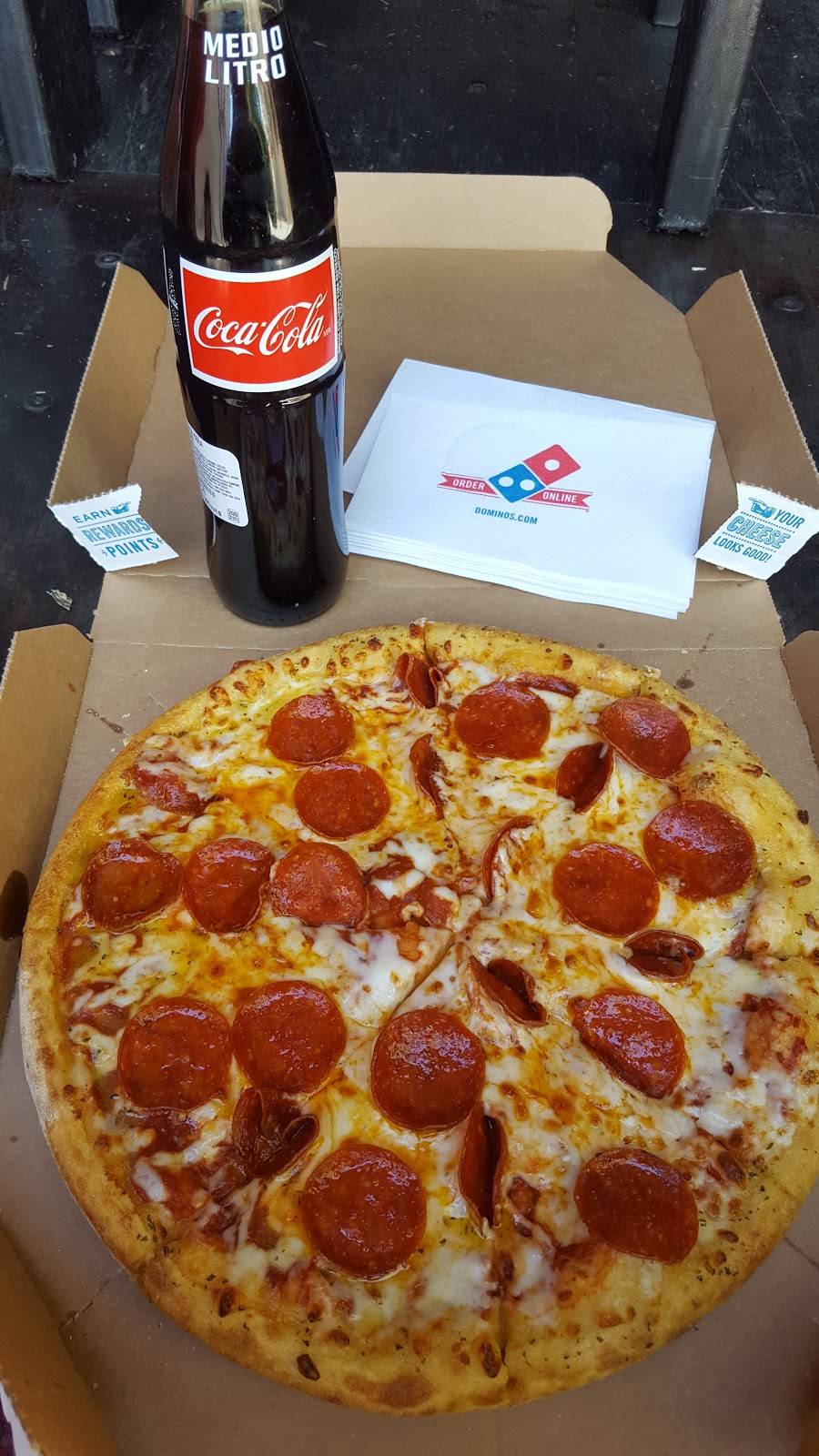 Dominos Pizza | meal delivery | 4227 Atlantic Ave, Long Beach, CA 90807, USA | 5624921323 OR +1 562-492-1323