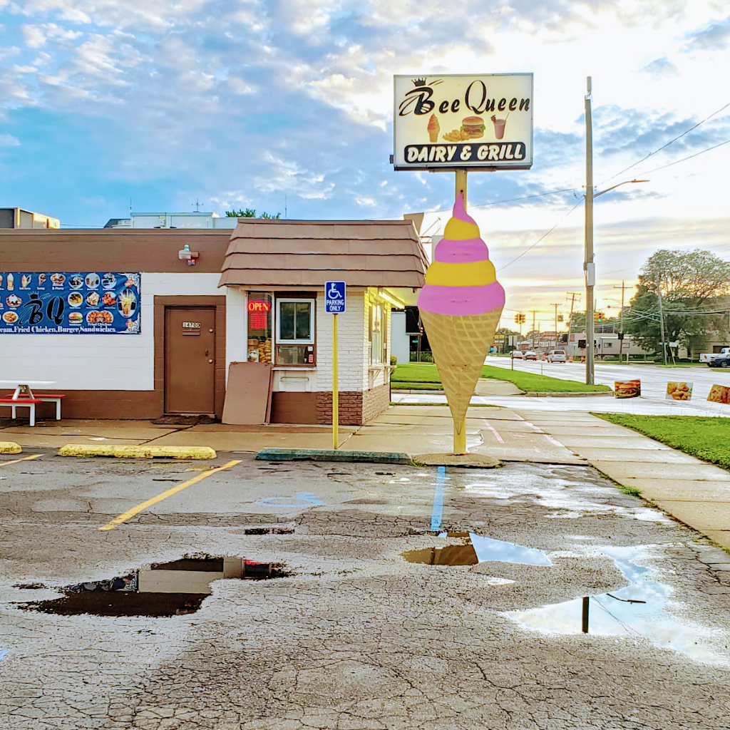 Bee Queen Dairy & Grill | meal takeaway | 14700 E 9 Mile Rd, Eastpointe, MI 48021, USA | 3137075760 OR +1 313-707-5760