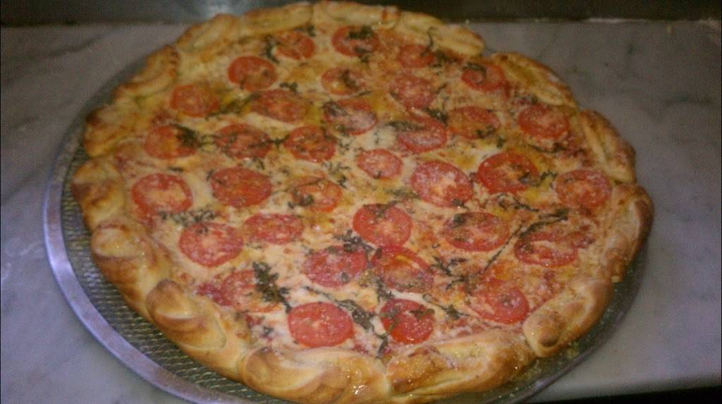 Ole Hampton House Tavern | restaurant | 110 Campbell Ln, Hampton, NY 12837, USA | 5182829240 OR +1 518-282-9240