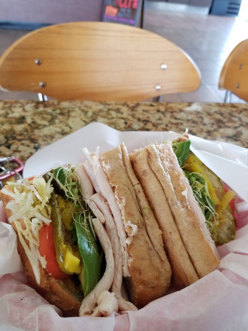 Deli Delicious | restaurant | 2787 W Shaw Ave #110, Fresno, CA 93711, USA | 5592298777 OR +1 559-229-8777