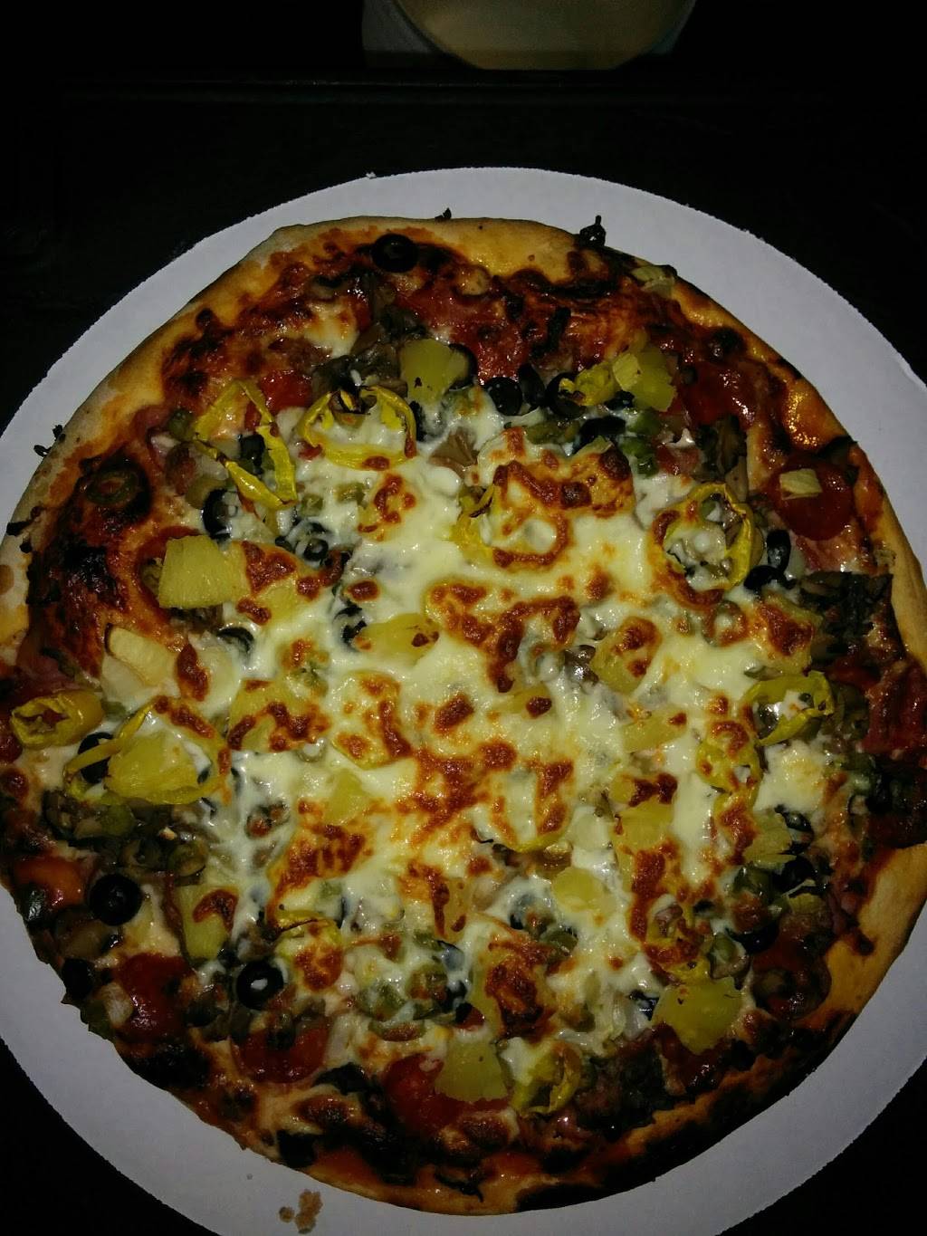 Pizza Plus | restaurant | 5601 109th Ave, Pullman, MI 49450, USA | 2692365590 OR +1 269-236-5590