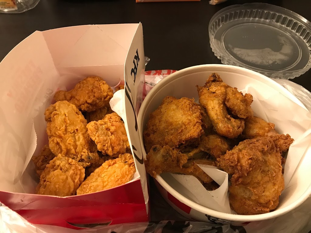 KFC | restaurant | 4915 Baum Blvd, Pittsburgh, PA 15213, USA | 4126831797 OR +1 412-683-1797
