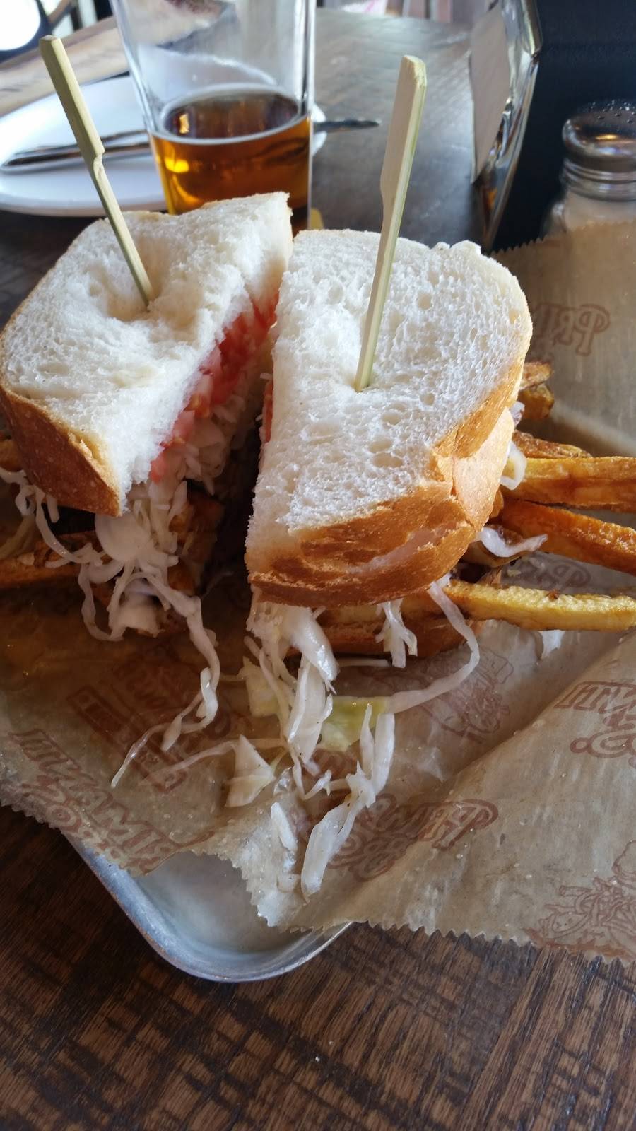 Primanti Bros. | restaurant | 1249 Commerce Blvd, Dickson City, PA 18519, USA | 5702307811 OR +1 570-230-7811