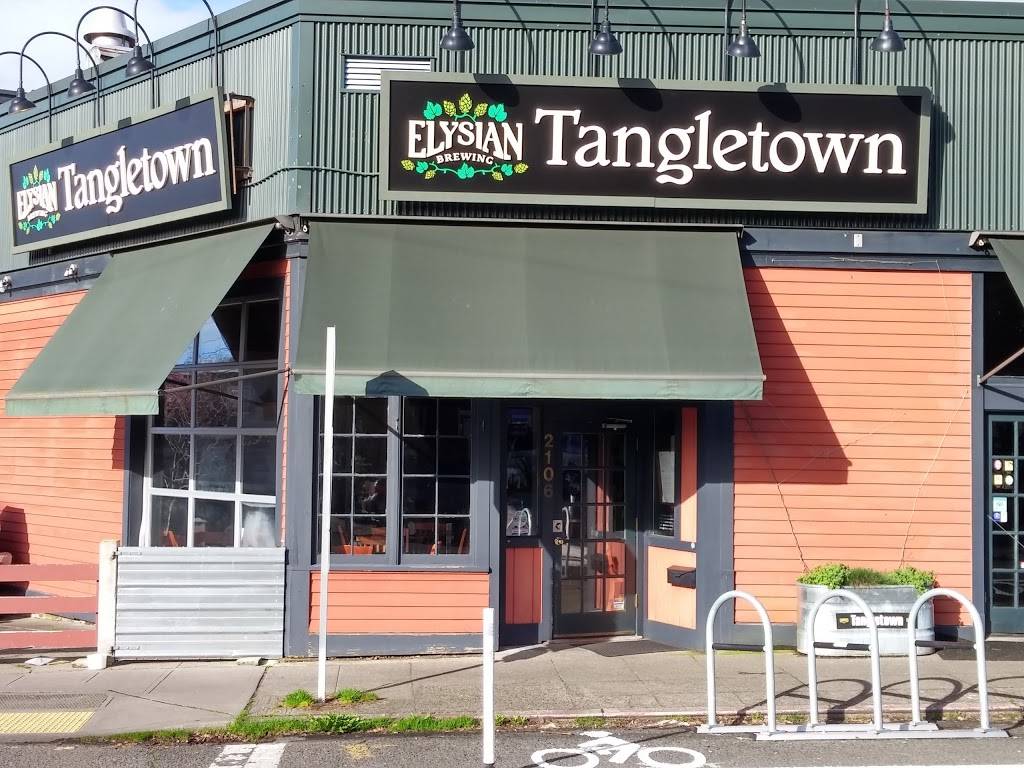 TangleTown Public House | restaurant | 2106 N 55th St, Seattle, WA 98103, USA | 2064666340 OR +1 206-466-6340