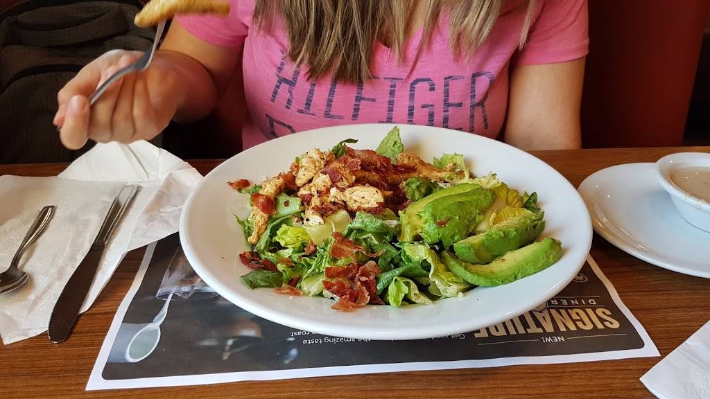 Dennys | restaurant | 440 S Semoran Blvd, Orlando, FL 32807, USA | 4073818408 OR +1 407-381-8408