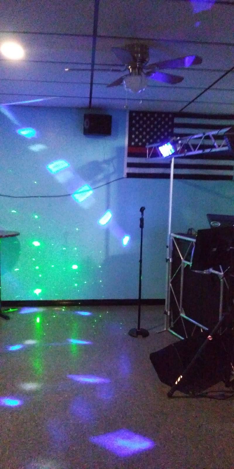 Cool Vibes Bar And Grill | restaurant | 5488 58th St N, Kenneth City, FL 33709, USA | 7272569828 OR +1 727-256-9828