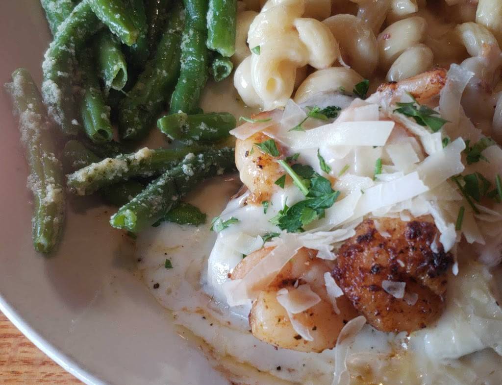 Applebees Grill + Bar | restaurant | 2660 Sunrise Hwy, Bellmore, NY 11710, USA | 5167839014 OR +1 516-783-9014