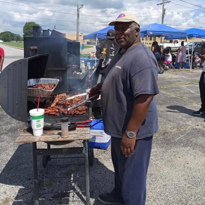 Granny Boyz BBQ | restaurant | 613 Range Ln, Cahokia, IL 62206, USA | 6184068078 OR +1 618-406-8078