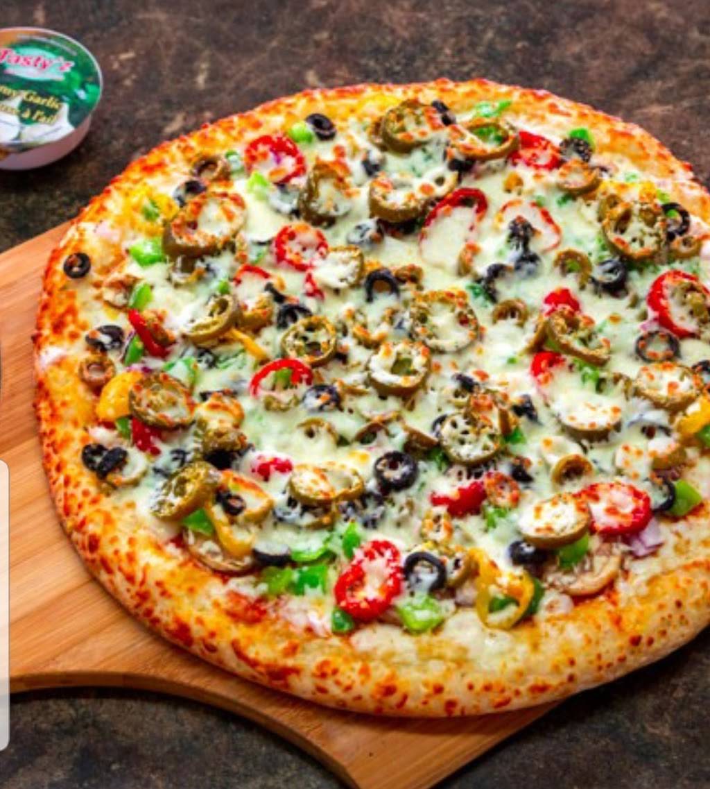 Pizza point | restaurant | 380 Bovaird Dr E #9, Brampton, ON L6Z 2S7, Canada | 9058462211 OR +1 905-846-2211