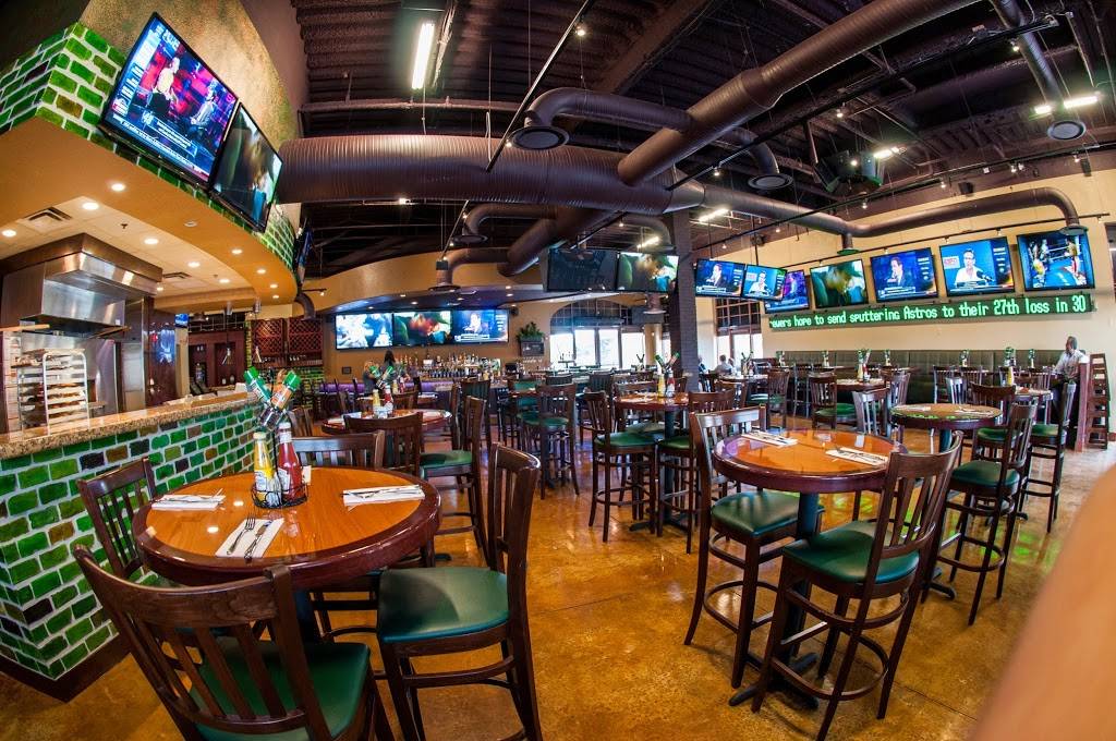 Craig Millers Field House Sports Bar and Restaurant | restaurant | 7958 Via Dellagio Way #100, Orlando, FL 32819, USA | 4072483474 OR +1 407-248-3474