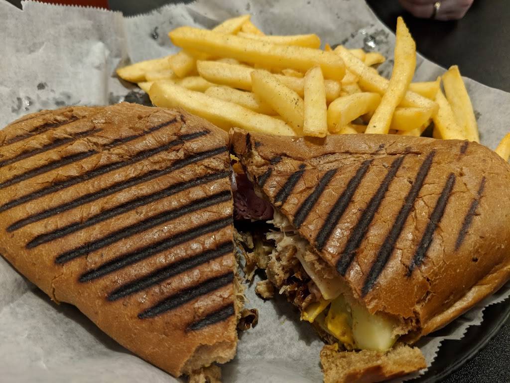 Main Street Deli | restaurant | 520 Main St A, Garland, TX 75040, USA | 9722765959 OR +1 972-276-5959