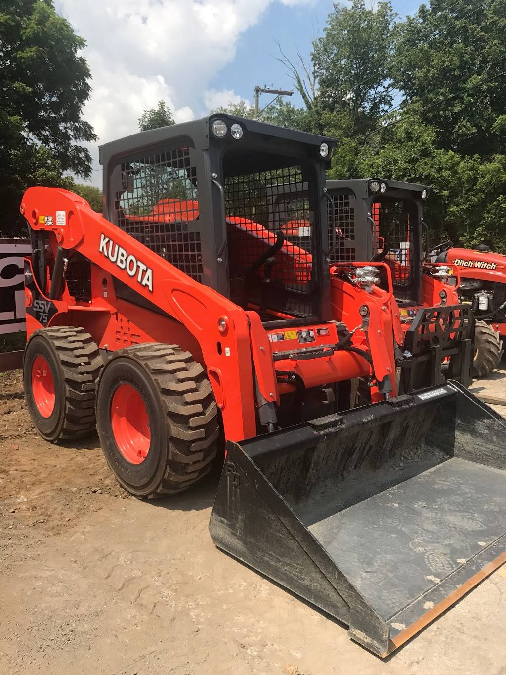 Saint Clair General Store and Farm Supply | meal takeaway | 1323 TN-113, Bulls Gap, TN 37711, USA | 4232352370 OR +1 423-235-2370