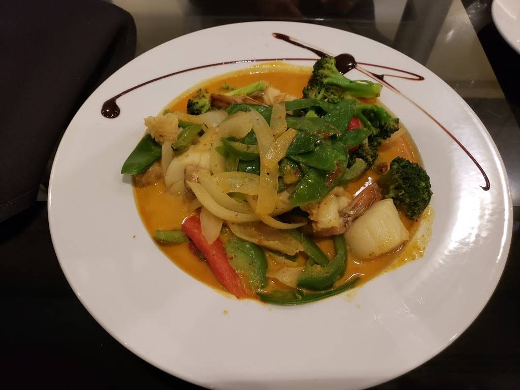 Green Papaya | restaurant | 13141 City Station Dr, Jacksonville, FL 32218, USA | 9046968886 OR +1 904-696-8886