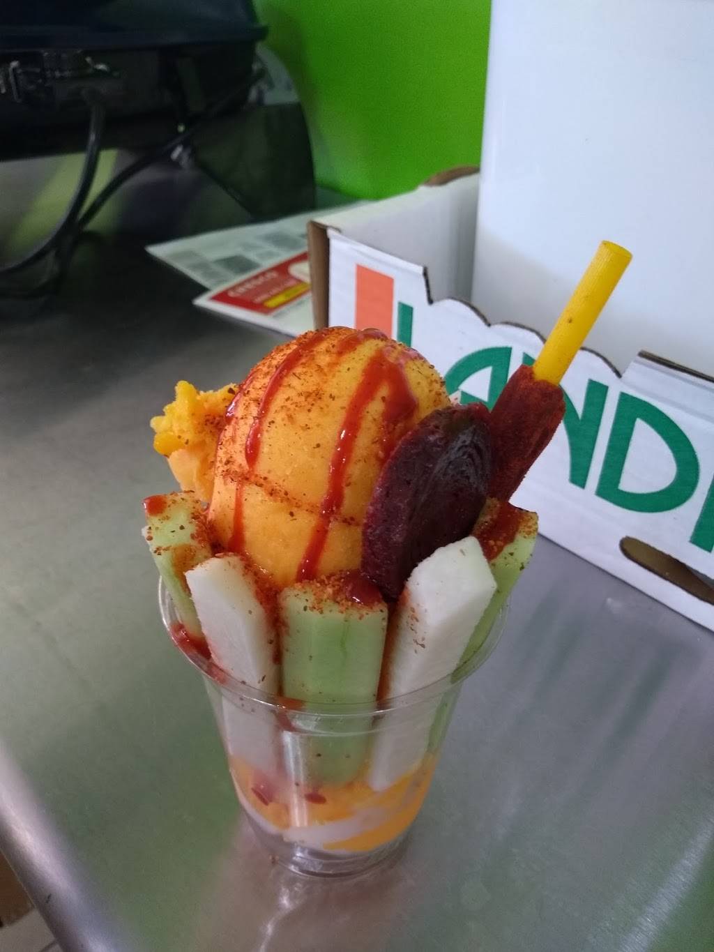 Paleteria Penjamo | restaurant | 188 S L St, Dinuba, CA 93618, USA | 5592851117 OR +1 559-285-1117