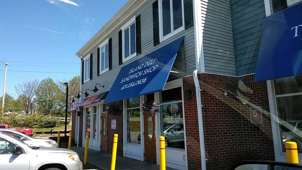 Island Deli | meal takeaway | 231 Old Tower Hill Rd, Wakefield, RI 02879, USA | 4012840636 OR +1 401-284-0636